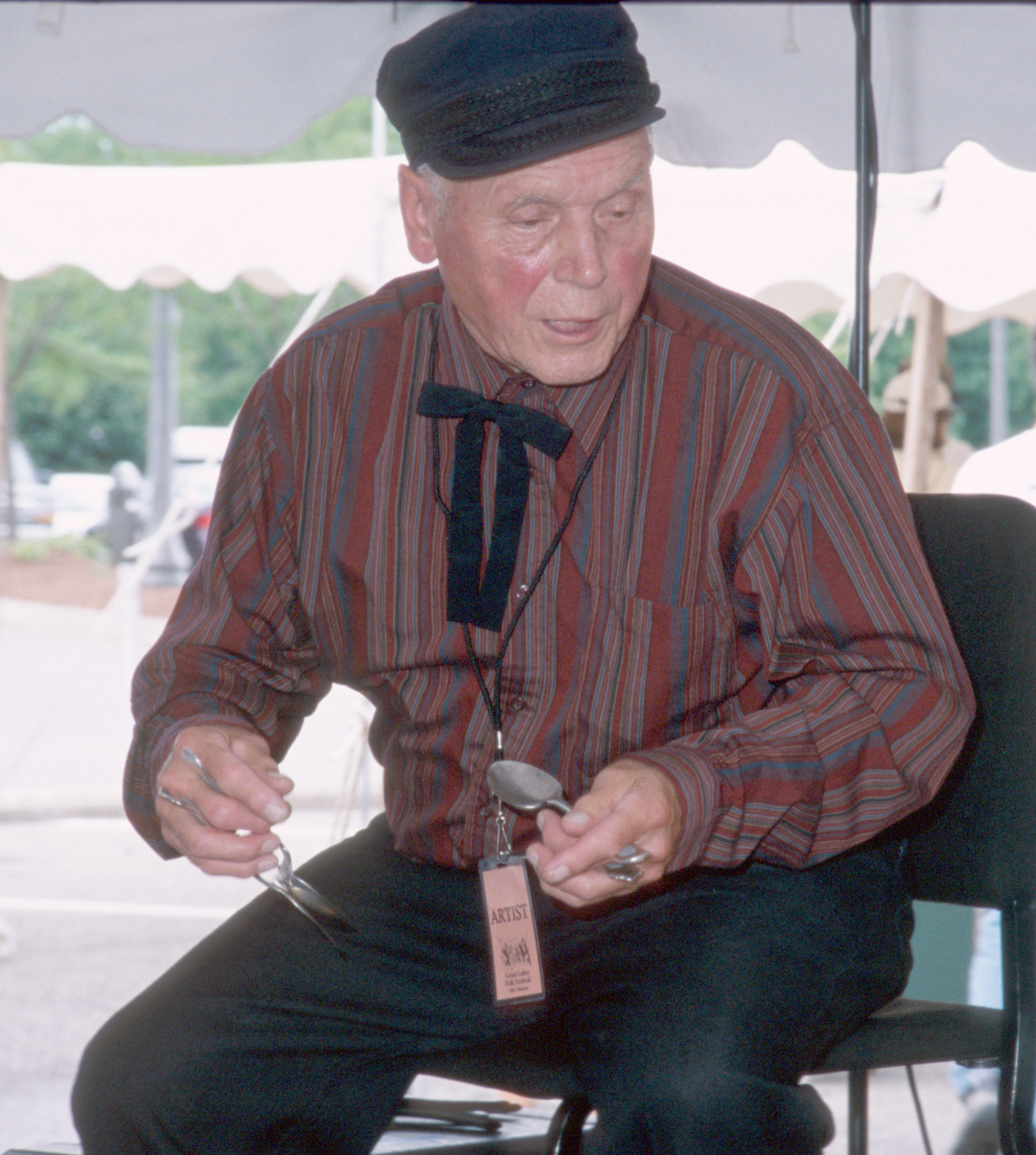 Johnny Perona playing the spoons
