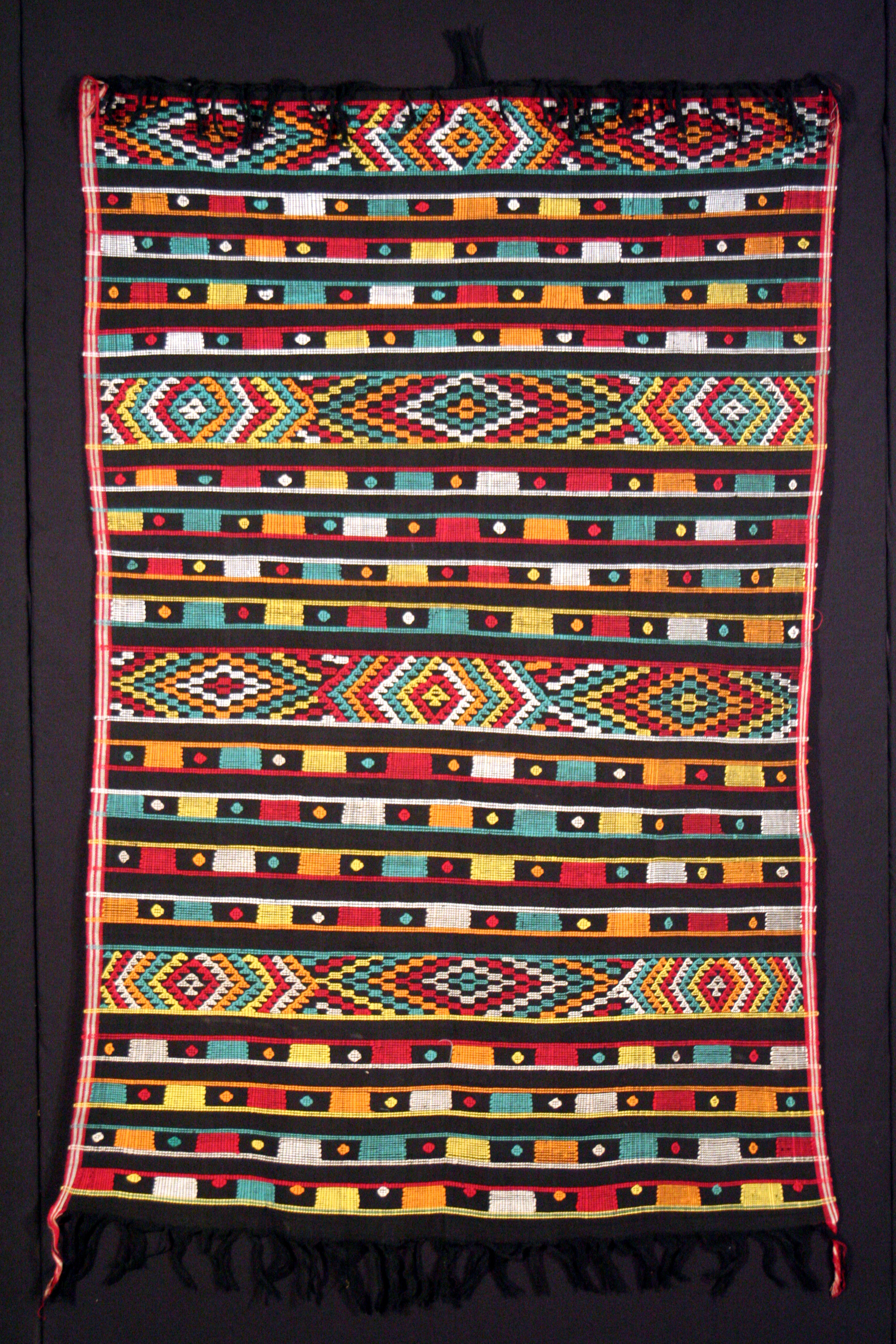 Embroidered Akwete cloth from the Aba people